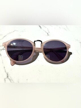 EGG Round Sunglasses in Frosted Blush with Dark Lenses